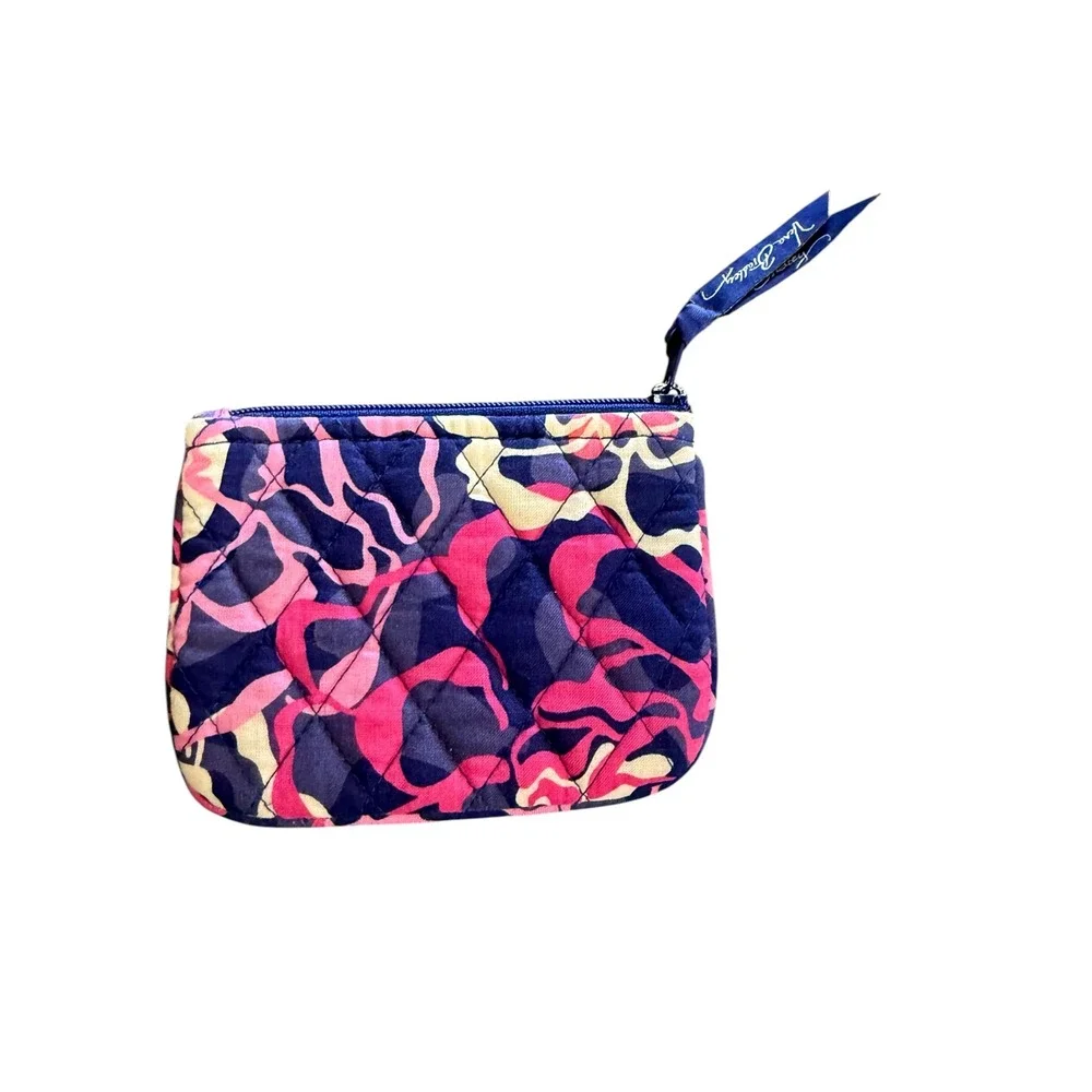 Vera Bradley Quilted Cotton Coin Purse Katalina Pink Floral Zip Pouch Accessory - Picture 2 of 3